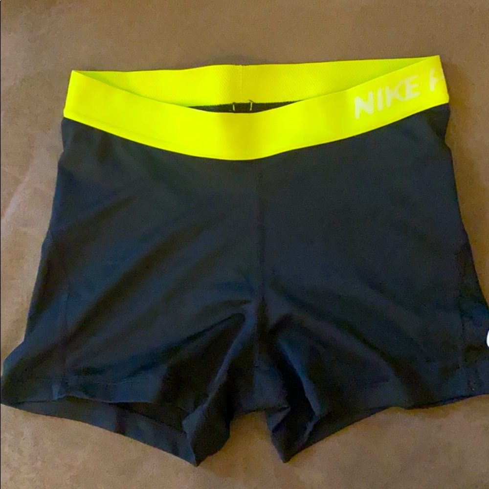 Nike Pro Spandex Neon